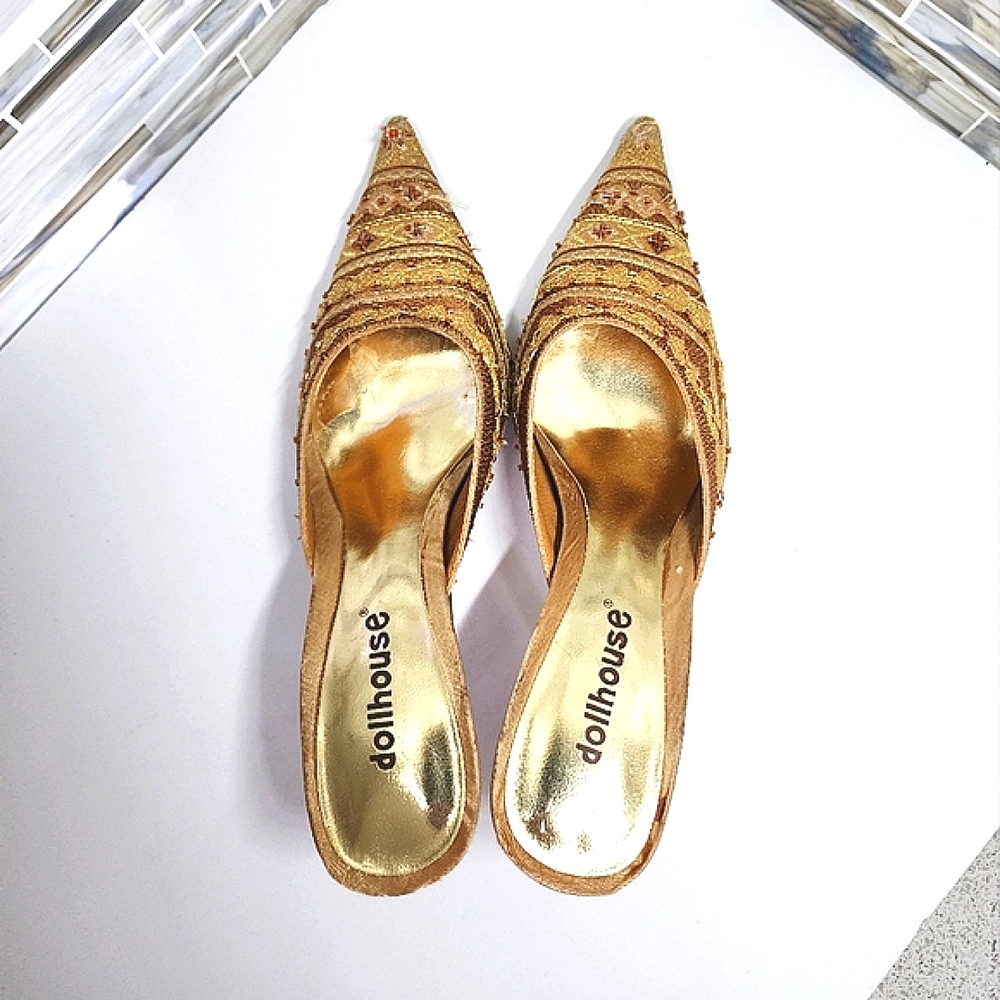 DOLLHOUSE HEELS - Picture 3 of 4